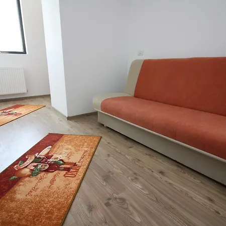 Tineretului One Apartamento